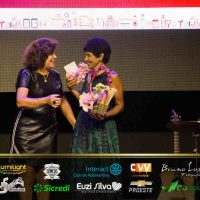 Glamour (187) Copy_Easy Resize.com