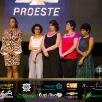 Glamour (194) Copy_Easy Resize.com