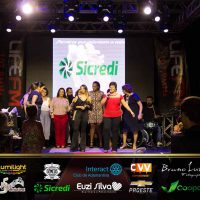 Glamour (210) Copy_Easy Resize.com