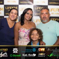 Glamour (240) Copy_Easy Resize.com