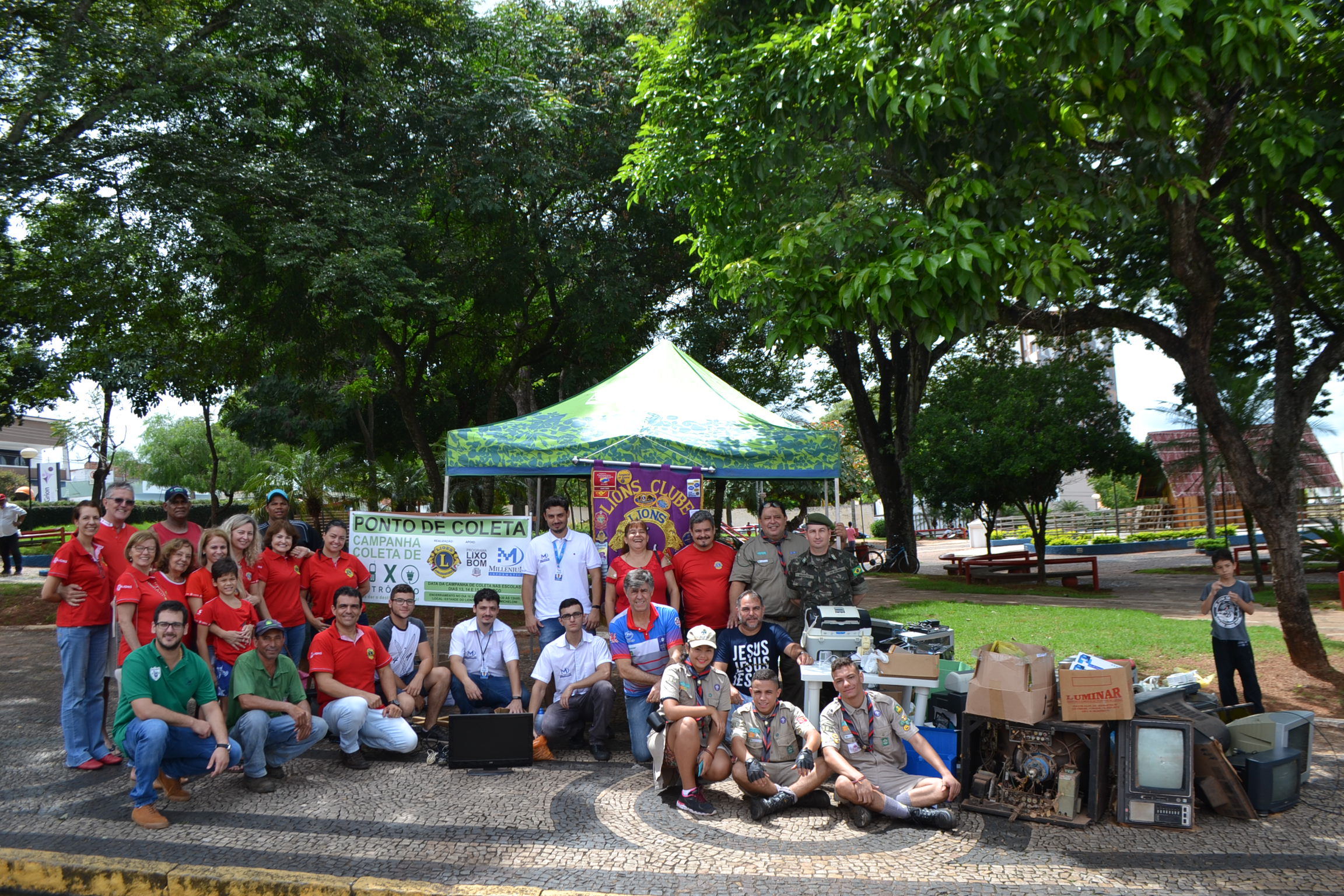Lions Clube de Adamantina encerra Campanha do Lixo Eletrônico com sorteio de um tablet e uma bicicleta