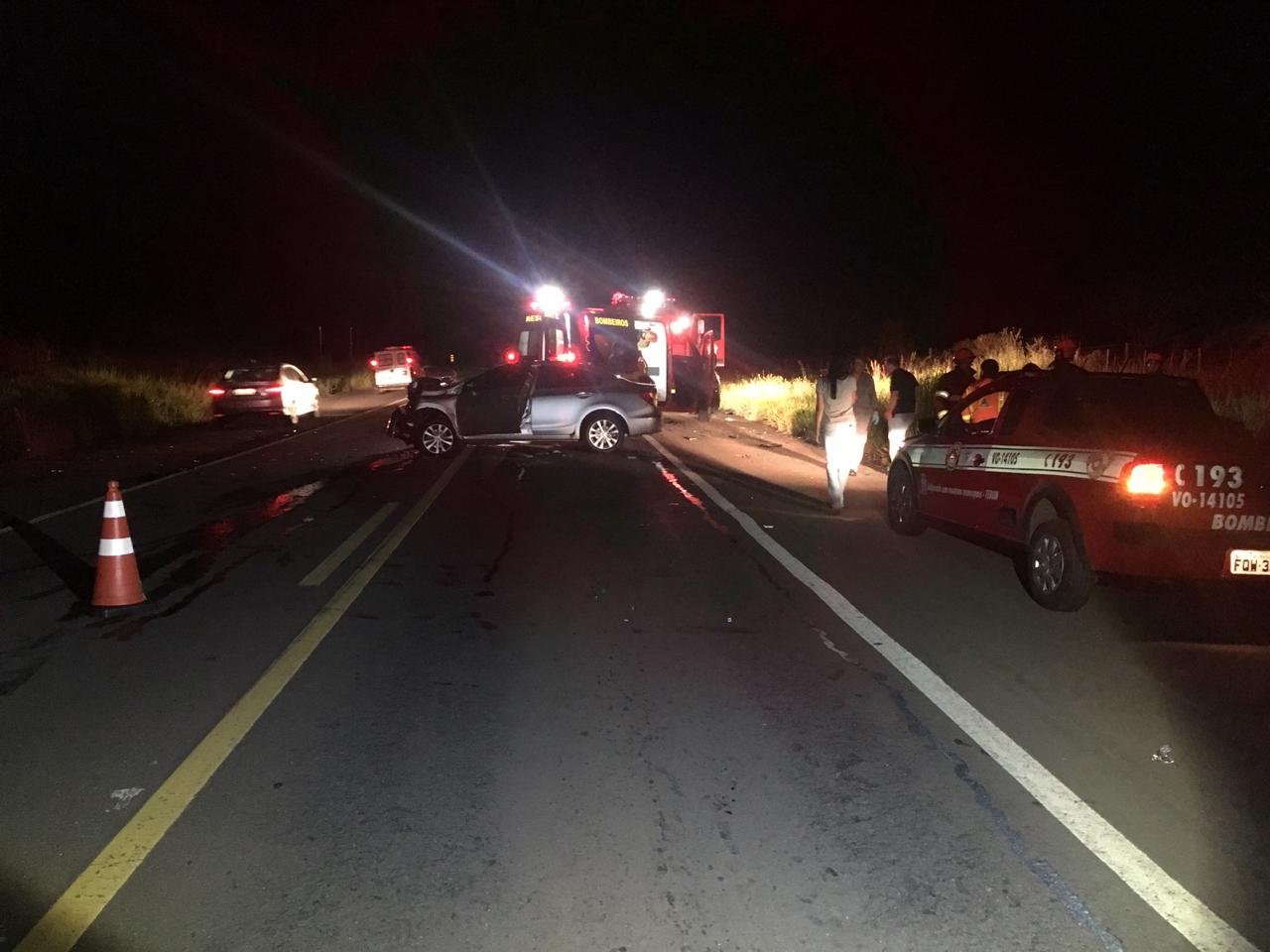 Criança de sete anos morre e três pessoas ficam gravemente feridas em acidente de trânsito pela SP-272 em Pirapozinho