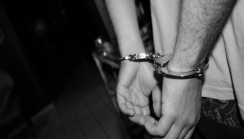 Indivíduo é preso por violência doméstica em Adamantina depois de ameaçar e agredir a própria mãe e a irmã