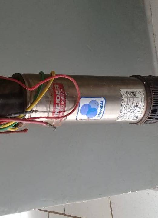 Bomba de poço, canos e fios furtados são recuperados pela Polícia Militar no Indaiá em Flórida Paulista