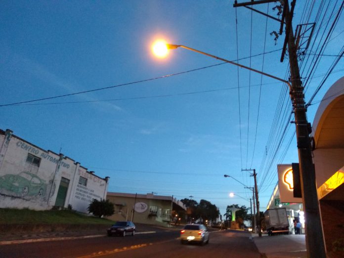 Prefeitura de Adamantina vai terceirizar serviços de iluminação pública