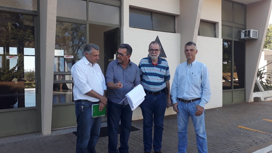 Consultores da empresa americana IOS Partners realizam visita técnica ao Aeroporto de Dracena