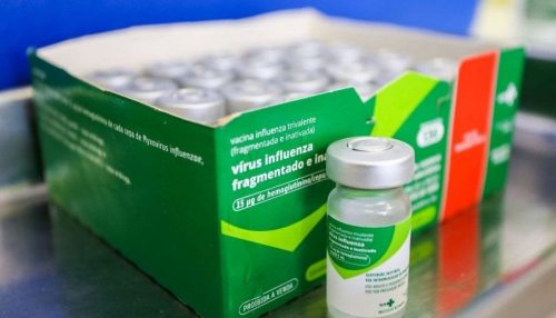 Vacinação contra gripe será estendida para toda população a partir desta segunda feira