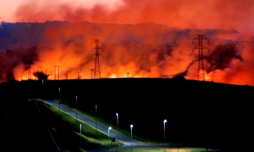 Incêndio devasta cerca de 30 alqueires de vegetação ao lado da Mata da Santana em Flórida Paulista