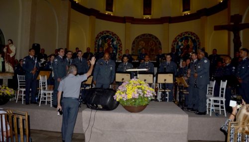 Banda Sinfônica da Polícia Militar se apresentou em Lucélia nesta terça feira