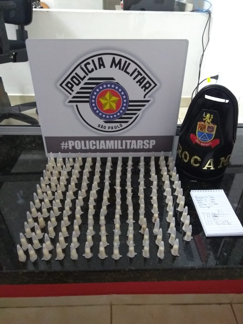 Traficante é preso com grande número de ependorfs de cocaína no Jardim Adamantina