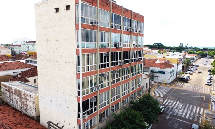 Prefeitura de Adamantina emite ordem de serviço para execução da reforma externa do Paço Municipal