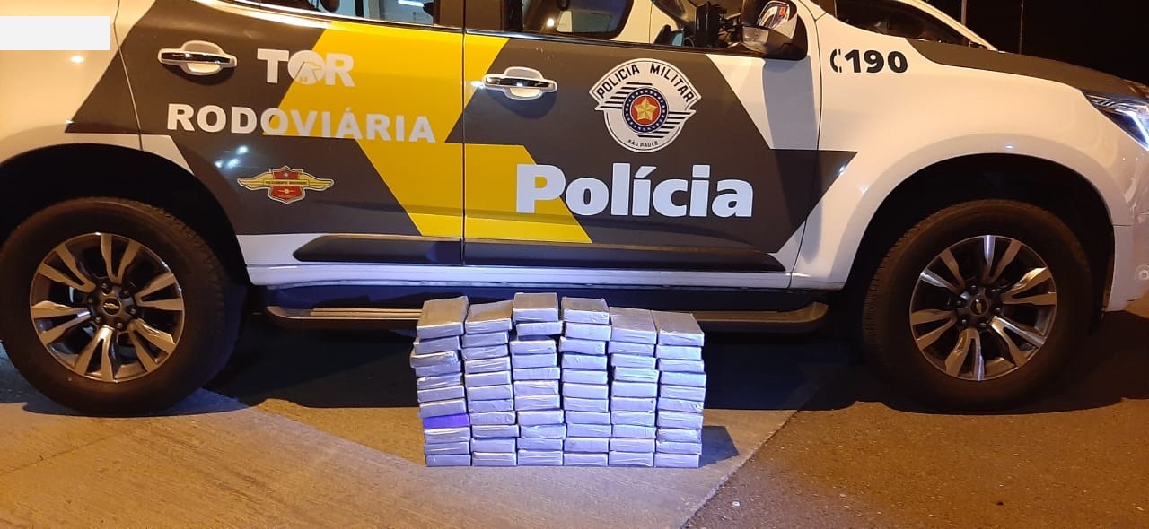 Dois motoristas peruanos foram presos por tráfico de drogas pela SP-270, Rodovia Raposo Tavares