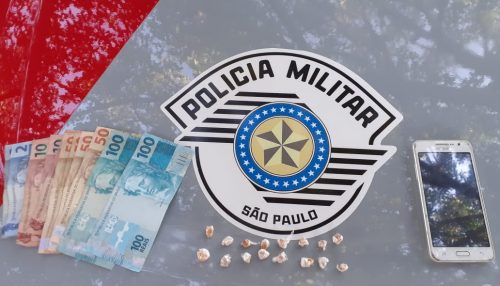 Polícia Militar prende homem por tráfico de drogas