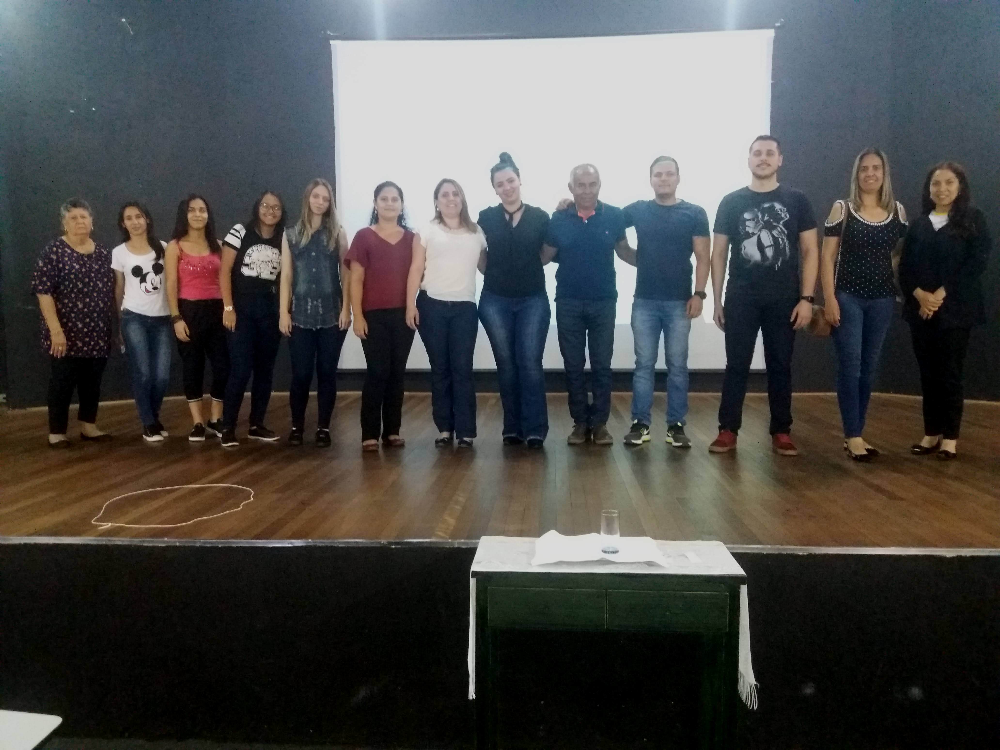 Equipe do Serviço de Convivência e Fortalecimento de Vínculos de Adamantina participa de capacitação