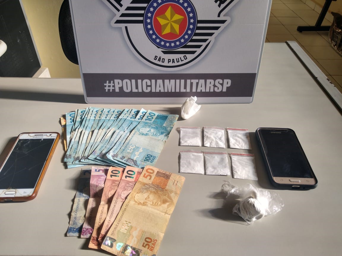 Duas mulheres e um homem são presos pela Polícia Militar em Adamantina por tráfico de drogas