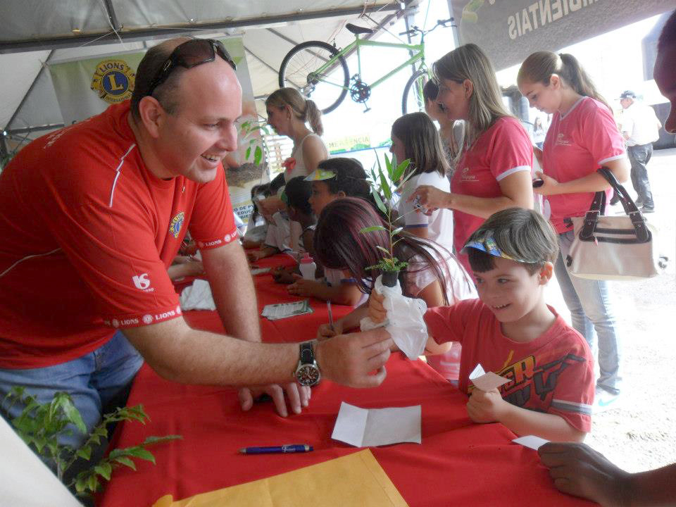 Projeto do Lions Clube de Adamantina vai distribuir 2 mil mudas de árvores na ExpoVerde e sortear 4 bicicletas