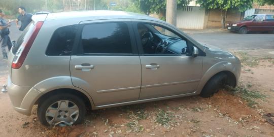 Polícia Civil identifica autores de furto de veículo ocorrido em Mariápolis