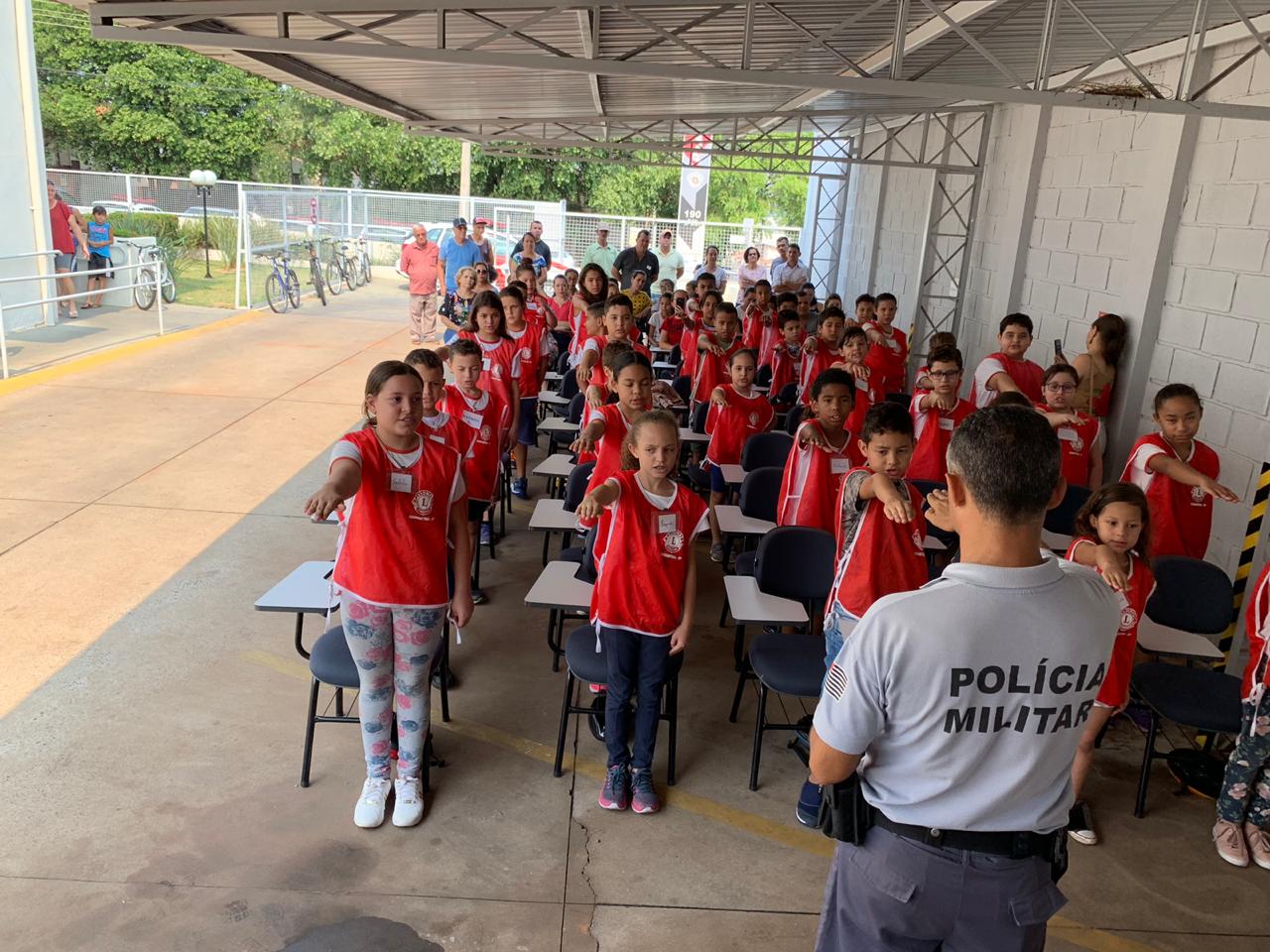 Lions Clube de Adamantina realiza formatura de nova turma da Escolinha de Ciclismo Papa-Léguas