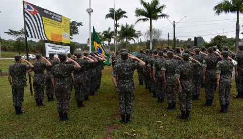 Prefeitura de Adamantina e Tiro de Guerra 02-080 realizam desfile de 7 de setembro