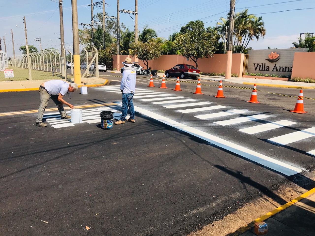 DEMTRAN, Departamento Municipal de Trânsito de Adamantina, amplia sistema de sinalização de trânsito