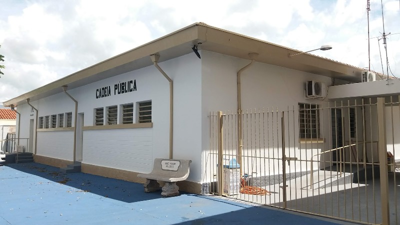 Oito homens são presos em Adamantina por praticarem violência contra mulheres