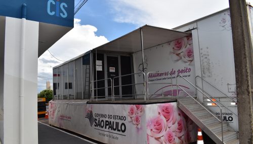 Com reparo em mamógrafo, carreta Mulheres do Peito volta a atender nesta quinta em Adamantina