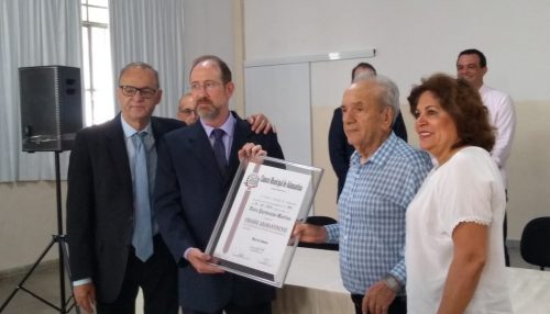 Ex-vereador Diniz Parússolo Martins recebe título de cidadão Adamantinense