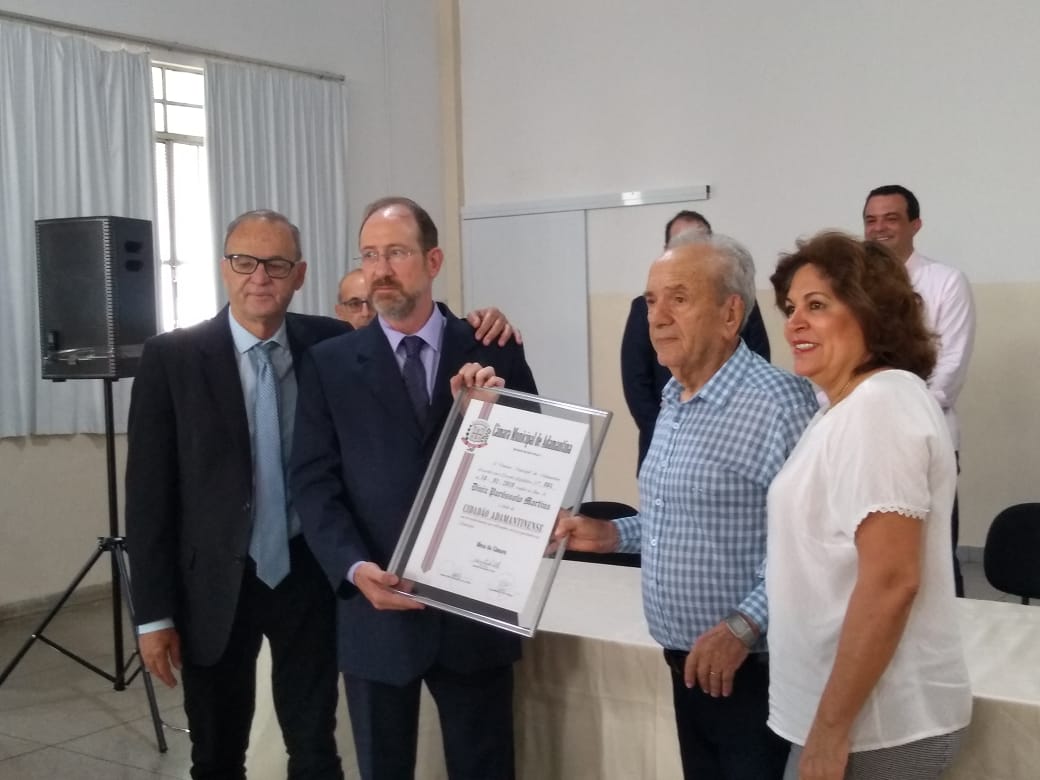 Ex-vereador Diniz Parússolo Martins recebe título de cidadão Adamantinense