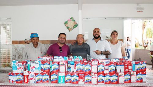 Casa do Garoto e Lar dos Velhos de Adamantina recebem doação de leite da LRG Construtora