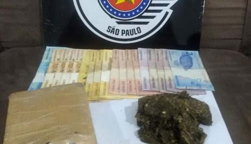 Polícia Militar prende homem por tráfico e aprende meio kg de droga e dinheiro, em Dracena