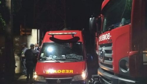 Bombeiros resgatam Homem que ameaçava se atirar de torre de telefonia em Adamantina