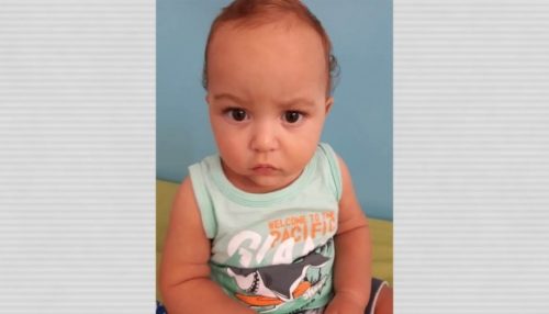 Bebê de oito meses morre após se engasgar com papinha em creche