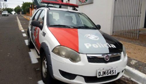 Mulher ateia fogo no amásio e avisa a polícia