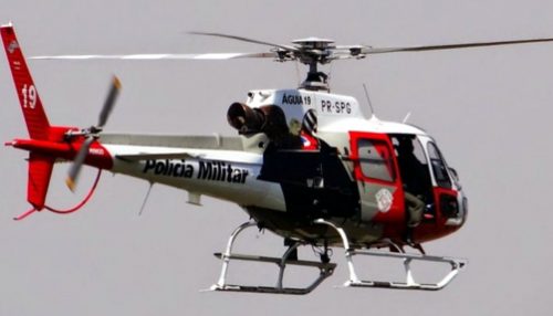 Helicóptero Águia da Polícia Militar faz patrulhamento aéreo na região
