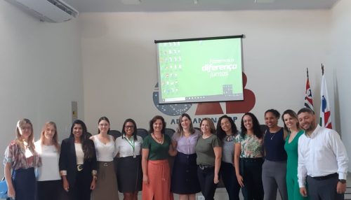 Comitê Mulher do Sicredi de Adamantina e a Comissão da Mulher Advogada da OAB de Adamantina, realizam o evento Café com Direito