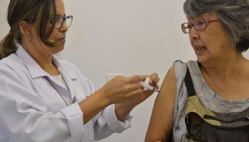 Secretaria de Saúde prepara oito equipes para aplicação domiciliar de vacinas em idosos