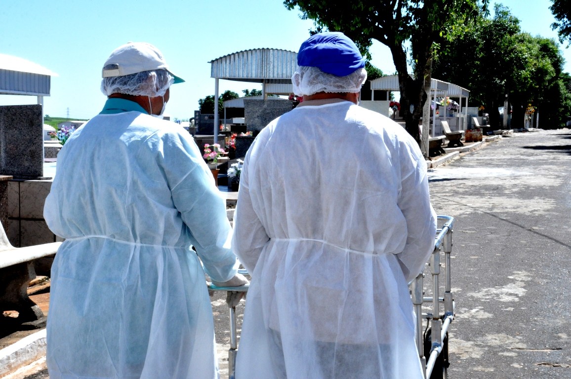 Exames atestam que idoso sepultado em Pacaembu estava com coronavírus