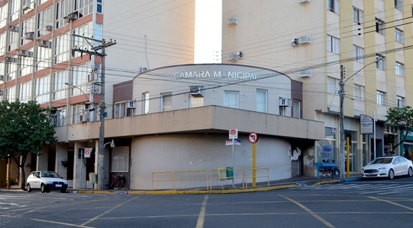 Câmara de Adamantina antecipa à Prefeitura devolução de sobras de recursos que faria somente no final do ano