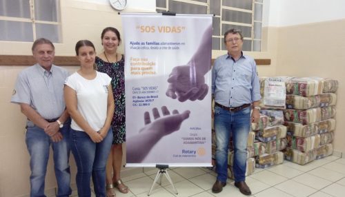 Campanha do Rotary Club Adamantina e Grupo Somos Nós, doa 53 cestas básicas