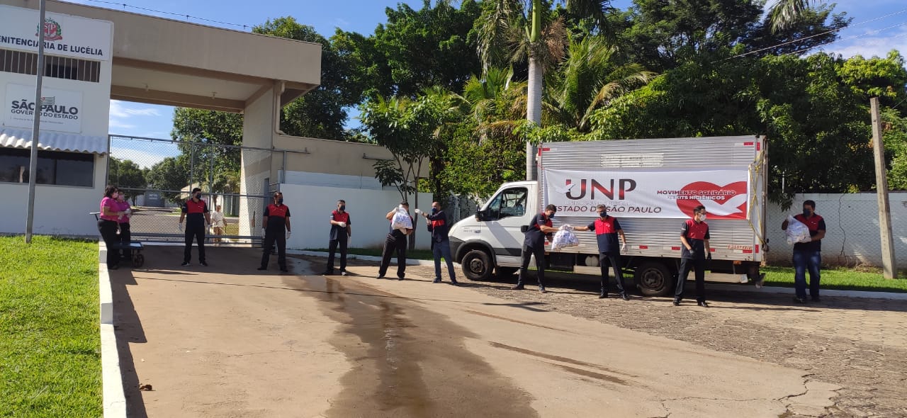 Hoje (08/04) o Programa Universal nos Presídios da Igreja Universal do Reino de Deus realizou a entrega dos kits de higiene pessoal no Oeste Paulista