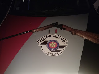 Após denúncia homem é preso em Adamantina por posse de arma