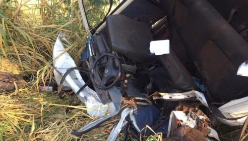 Acidente entre carro e furgão deixa um morto e dois feridos em Monte Castelo
