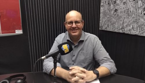 Lions Clube de Adamantina entrega máscaras e outros EPIS para o Lar dos Idosos