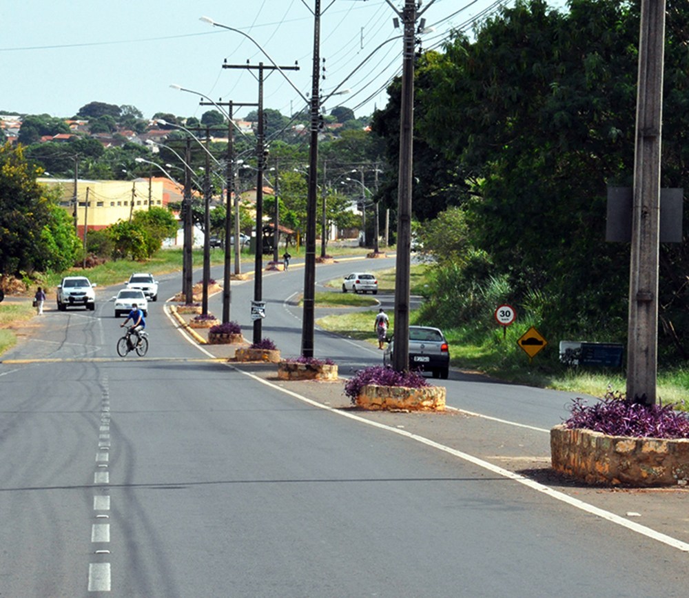 Duas novas rotatórias de acesso serão construídas na avenida Moysés Justino da Silva