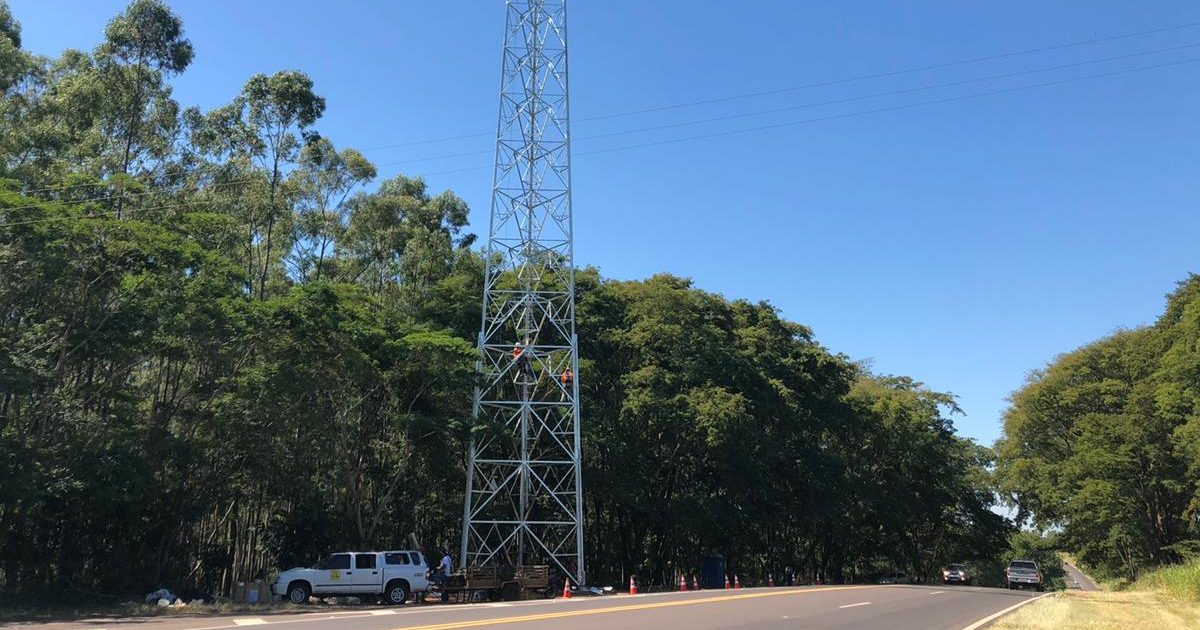 Instalação de torres na região causam preocupação na população