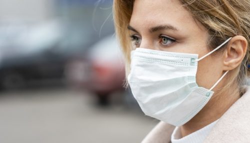 Anvisa flexibiliza uso de máscaras em aeroportos e aeronaves