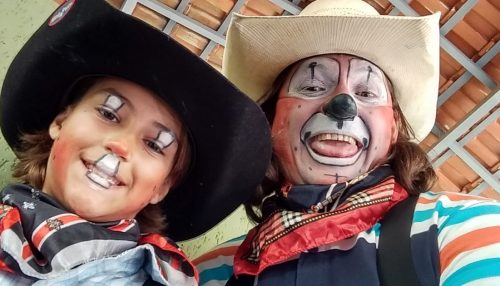 Dupla de palhaços será atração de Live Solidária no programa 