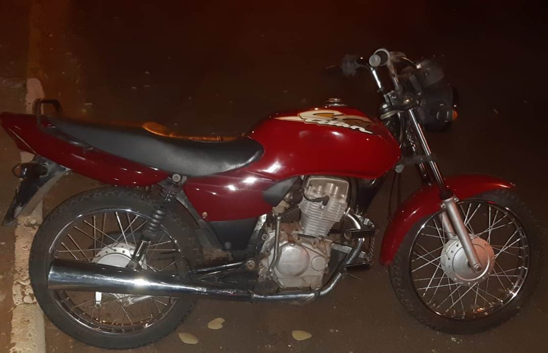 Moto furtada é recuperada pela Polícia Militar de Adamantina