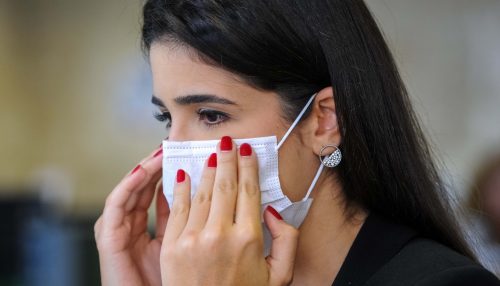 Estudo mostra que mulheres têm mais imunidade contra o novo coronavírus