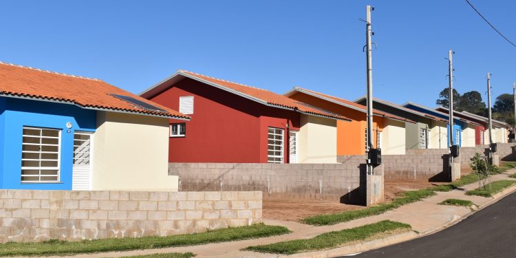 Entrega de Moradias em Adamantina, realizada virtualmente